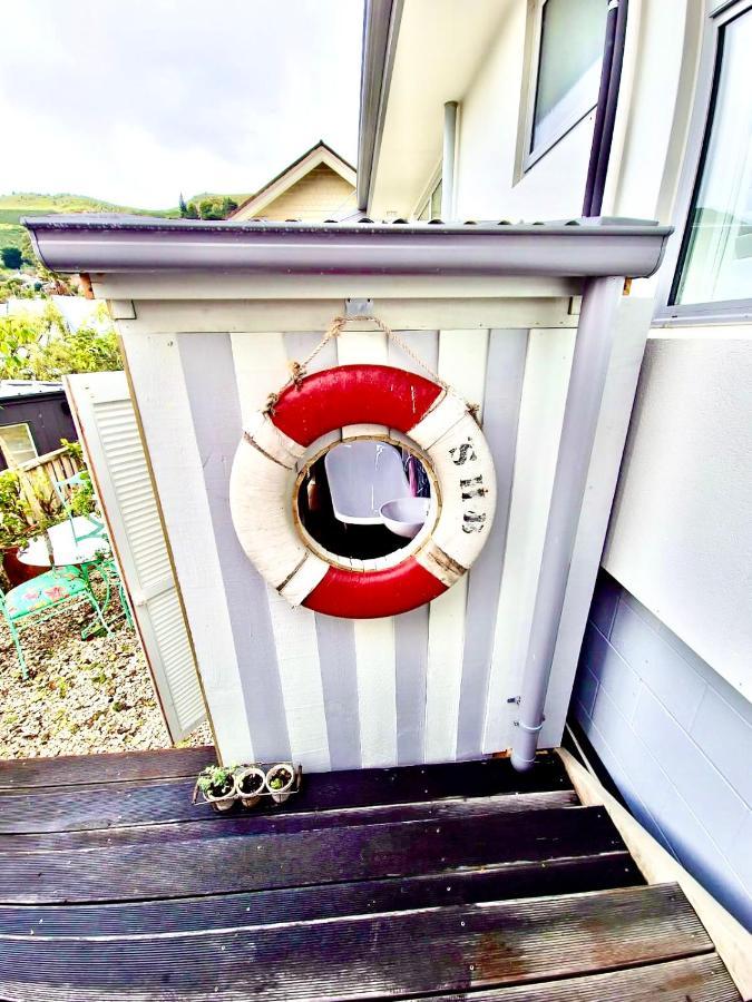 Ferienwohnung Glamping In Luxury At Little Lytelton Boatique House Lyttelton Exterior foto